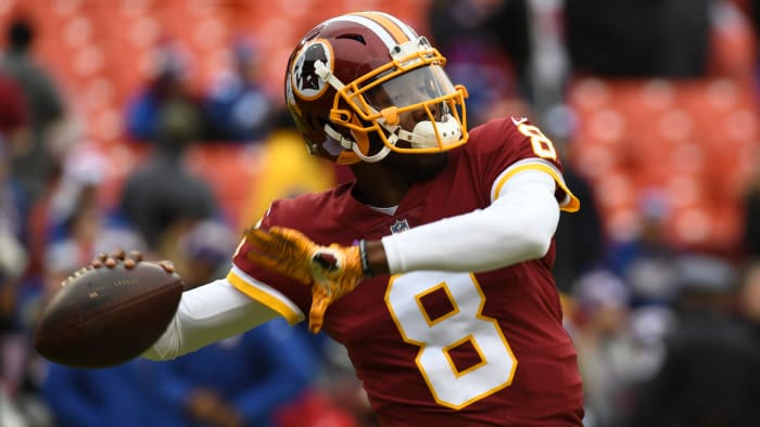 monday-hot-clicks-josh-johnson-redskins-teammates-madden.jpg